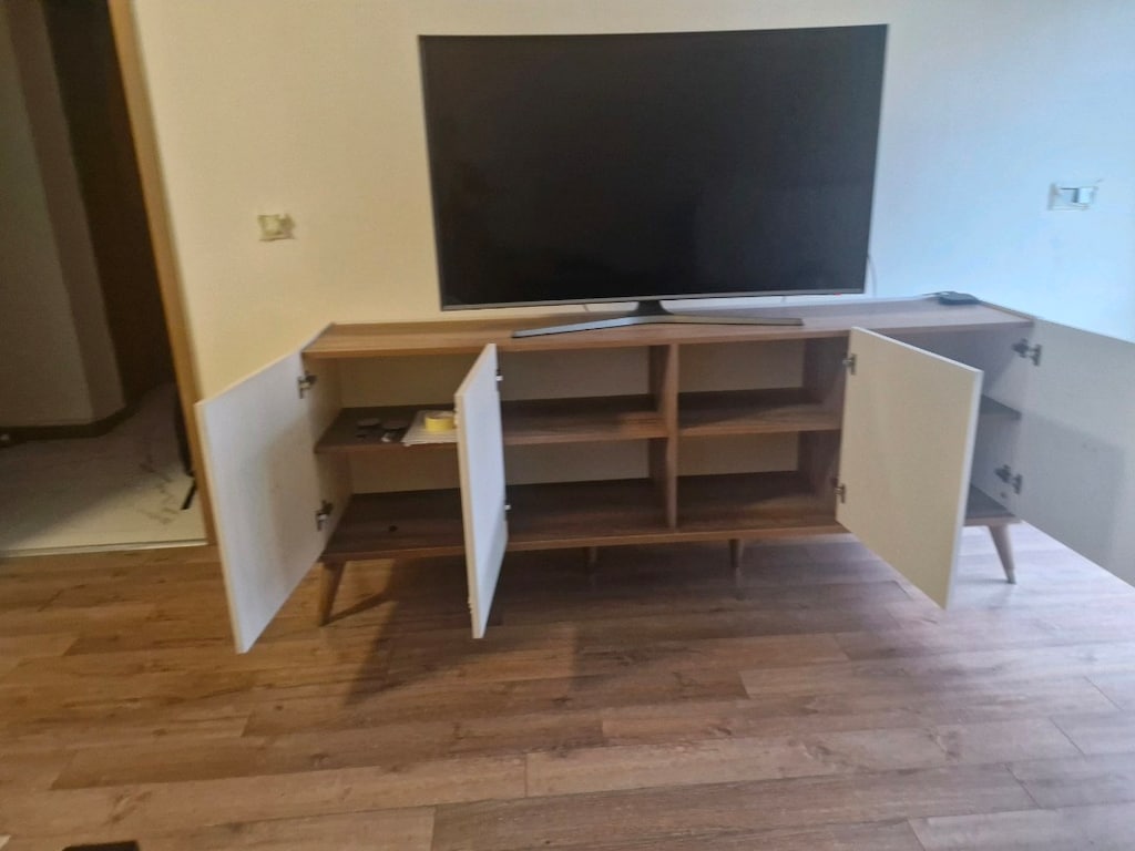 samsung 55 inç tv ve tv ünitesi - 4