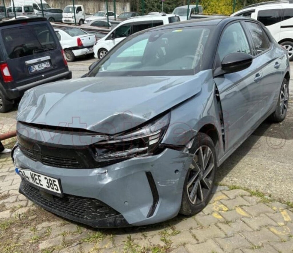 full en dolu paket Opel corsa 1.2 GS 11.900 km. OTOMATİK - 17