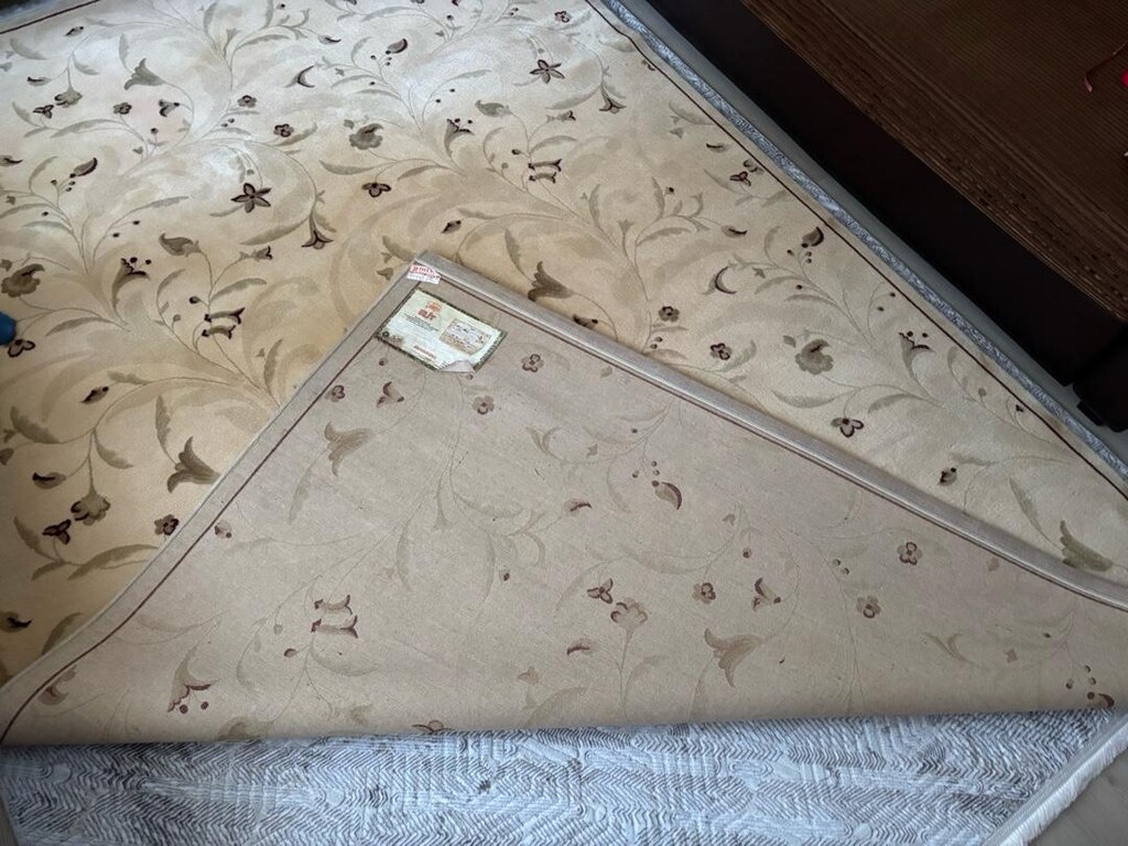 Koyunlu 6 m2 yün halı - 4