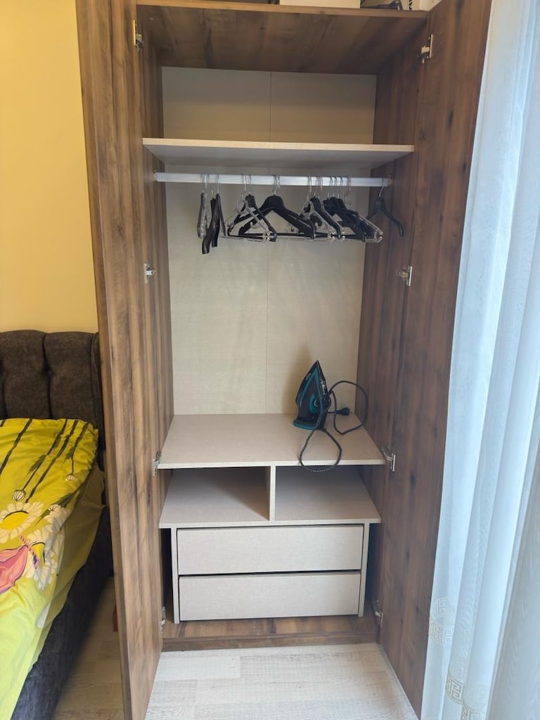 satılık elbise dolabı - 2