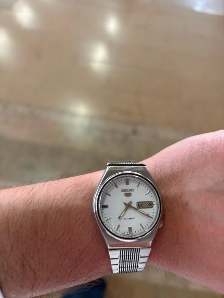 Seiko 5 Otomatik Saat 38mm Beyaz Kadranlı Temiz - 3