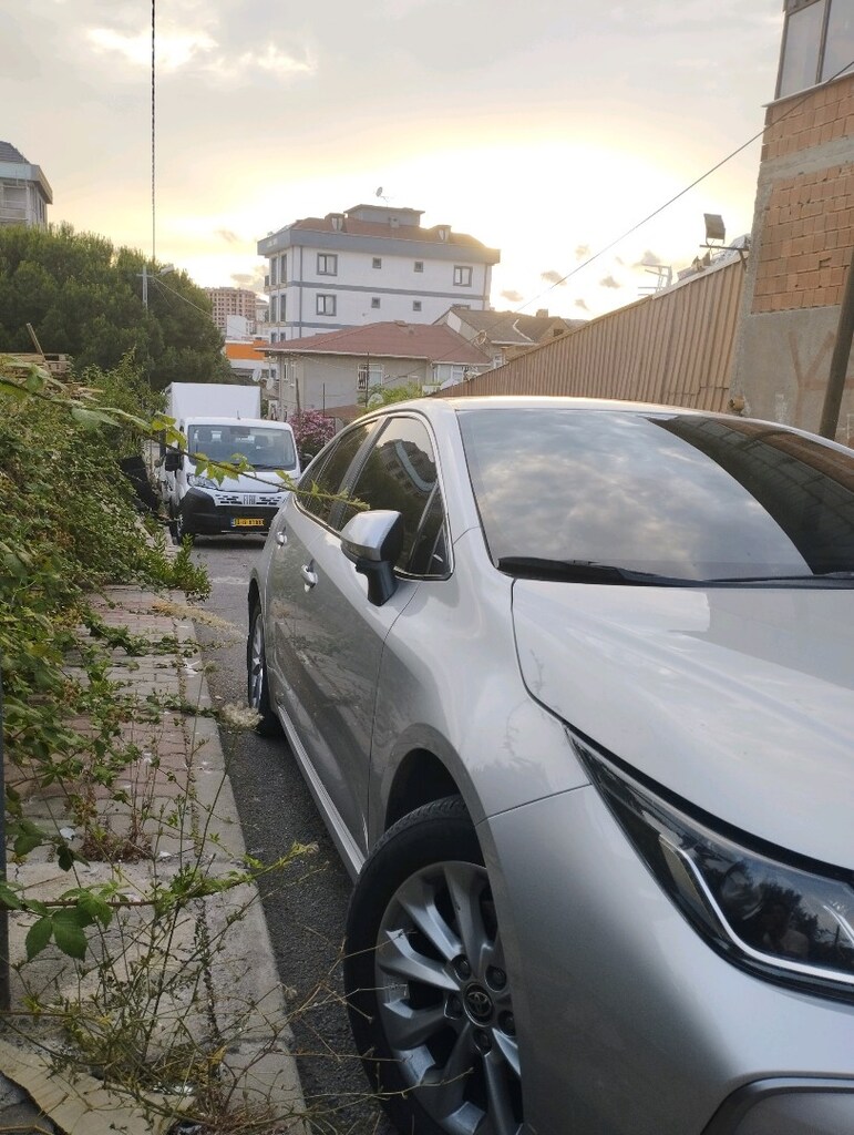 SATILIK YETKİLİ SERVİS BAKIMLI COROLLA - 4