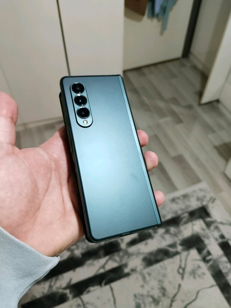 Samsung Z fold 3 -- YEDEK PARÇA - 2