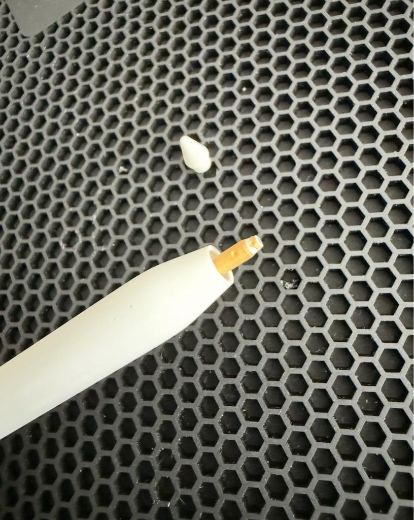 Apple Pencil Pro ÇOK TEMİZ GARANTİLİ Apple Pencil - 4