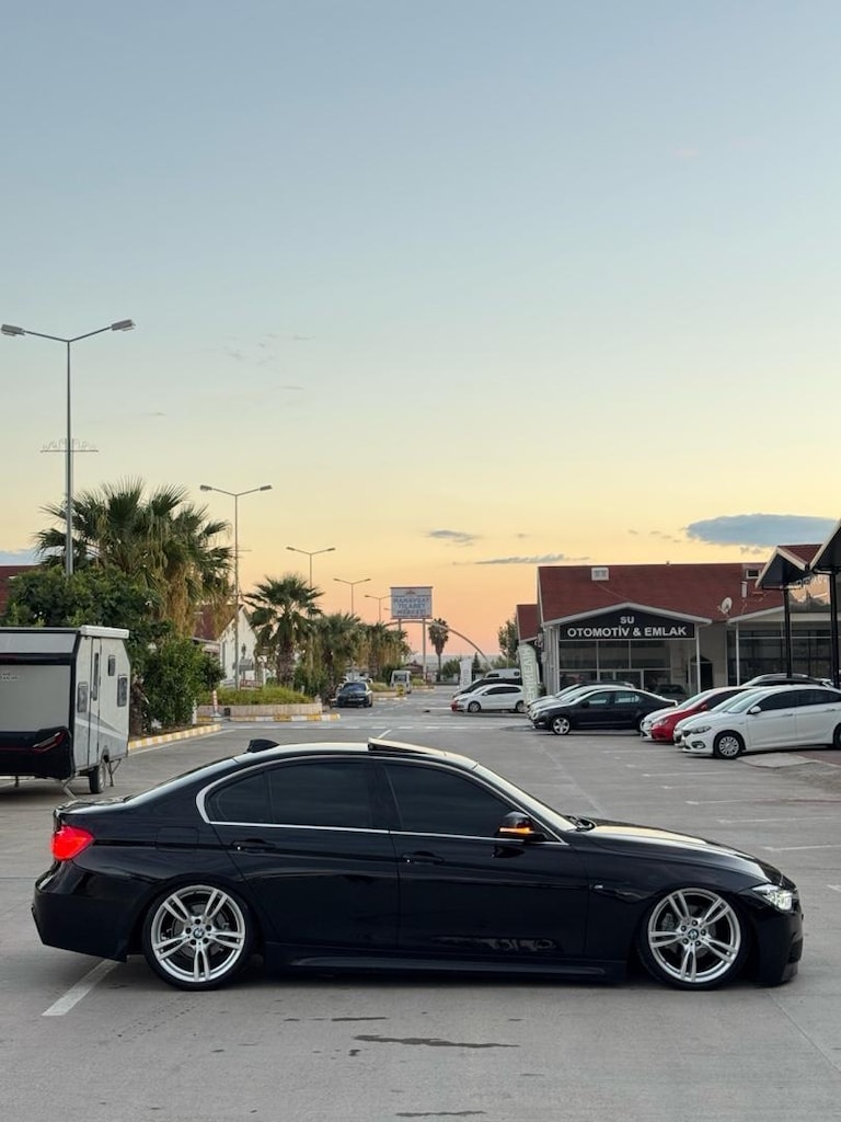 bmw 320i - 11