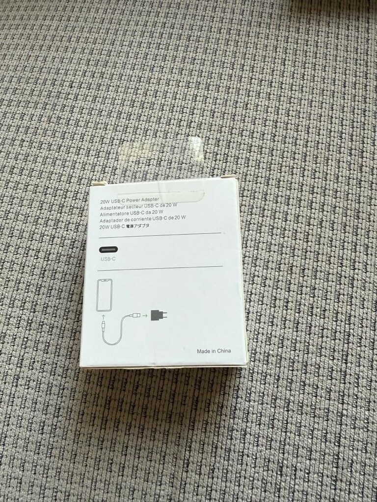 Apple 20 watt şarj başlığı - 2