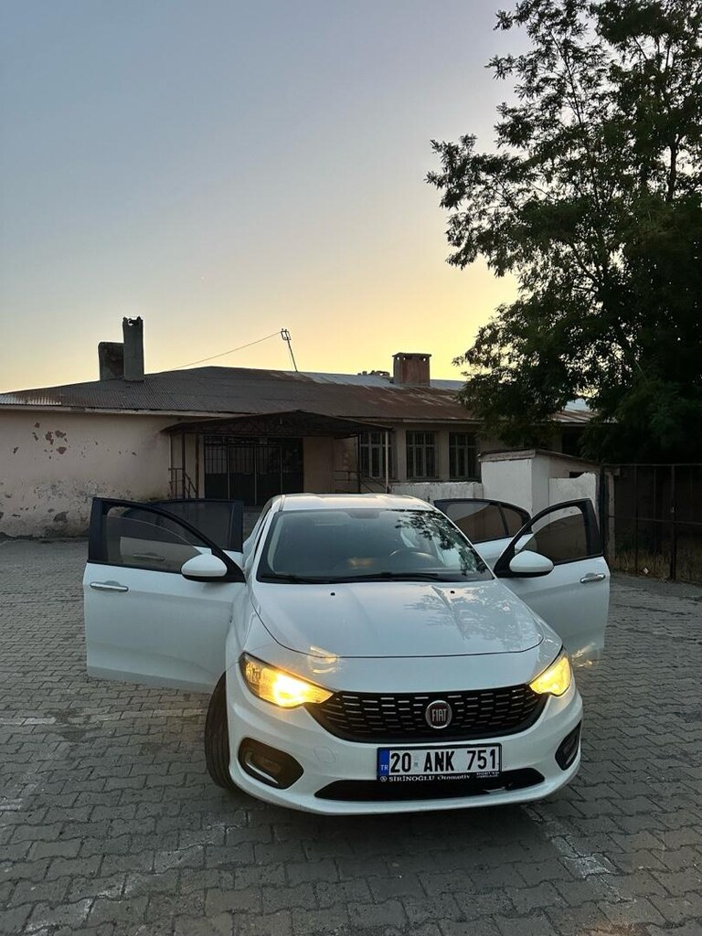 Sahibinden değişensiz boyasız hatasız FİAT EGEA - 3