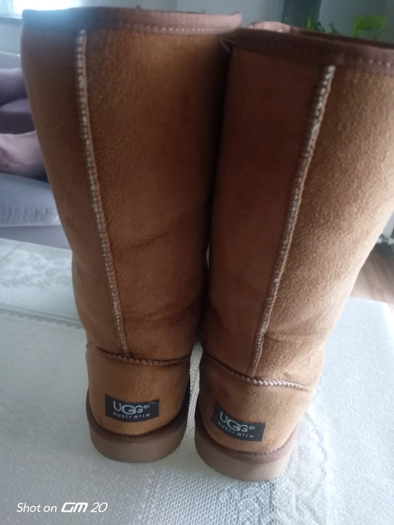 UGG Marka Çizme — görsel 3/4