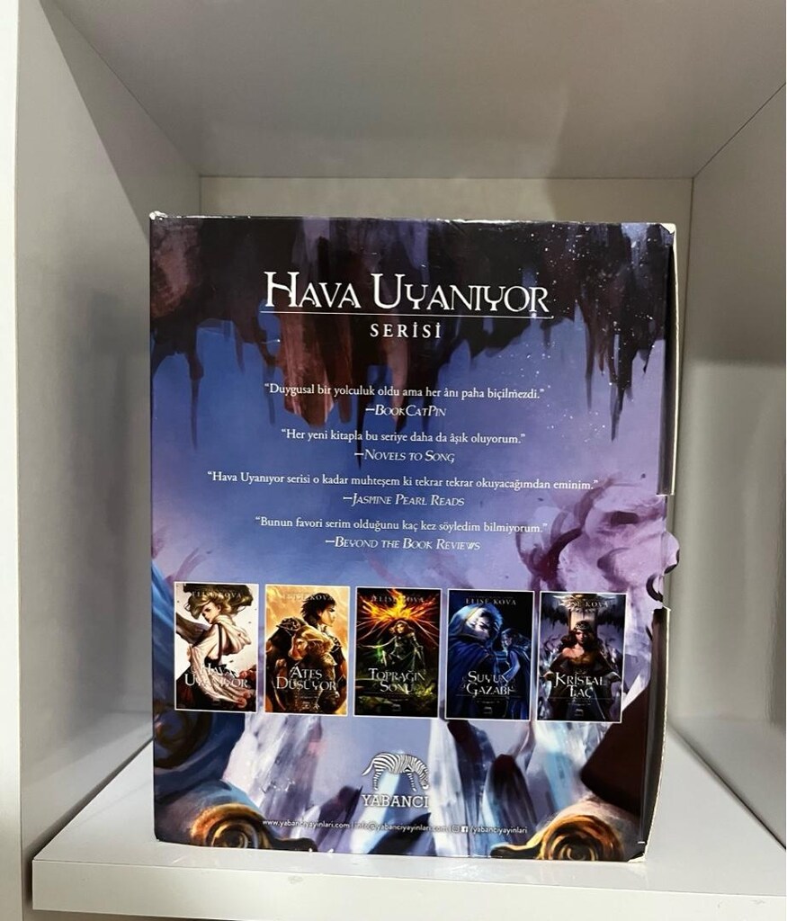 Elise Kova Hava Uyanıyor Ciltli Kitap Seti (5 Kitap) - 4