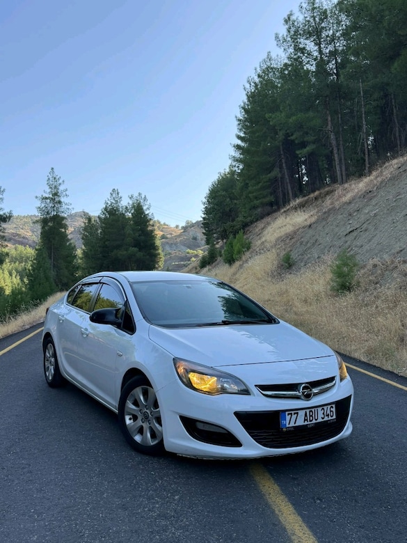 Opel Astra - 4