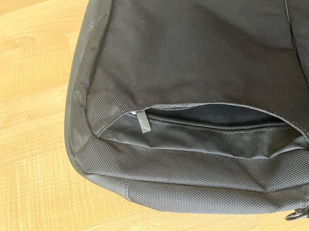 EYEQ Markalı Kaliteli Kalın Yapıda Laptop Çantası - 6