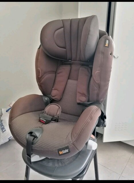 BeSafe iZi Comfort x3 9-18 kg Oto Koltuğu