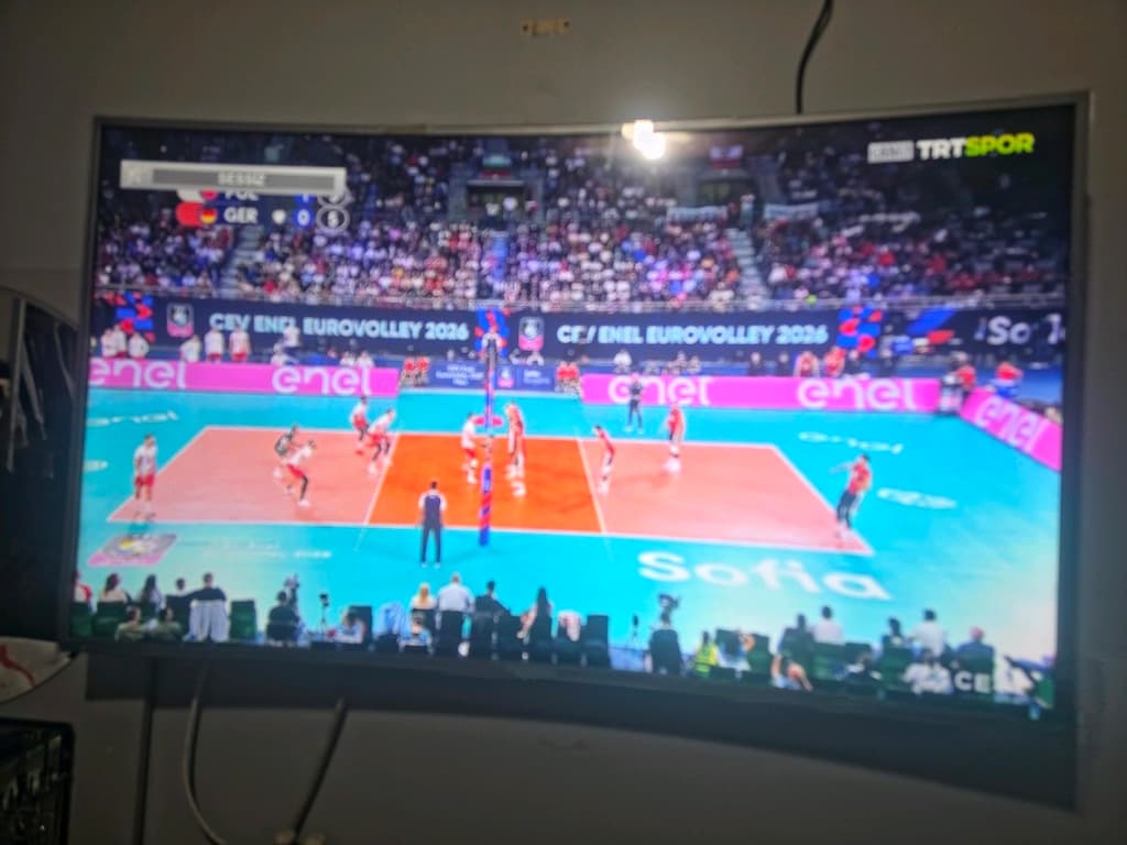 SUNNY Ultra HD Curved (kavisli) LED TV - 2