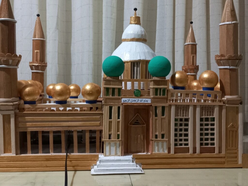 Led ışıklı 4 minareli el yapımı ahşap cami maketi - 6