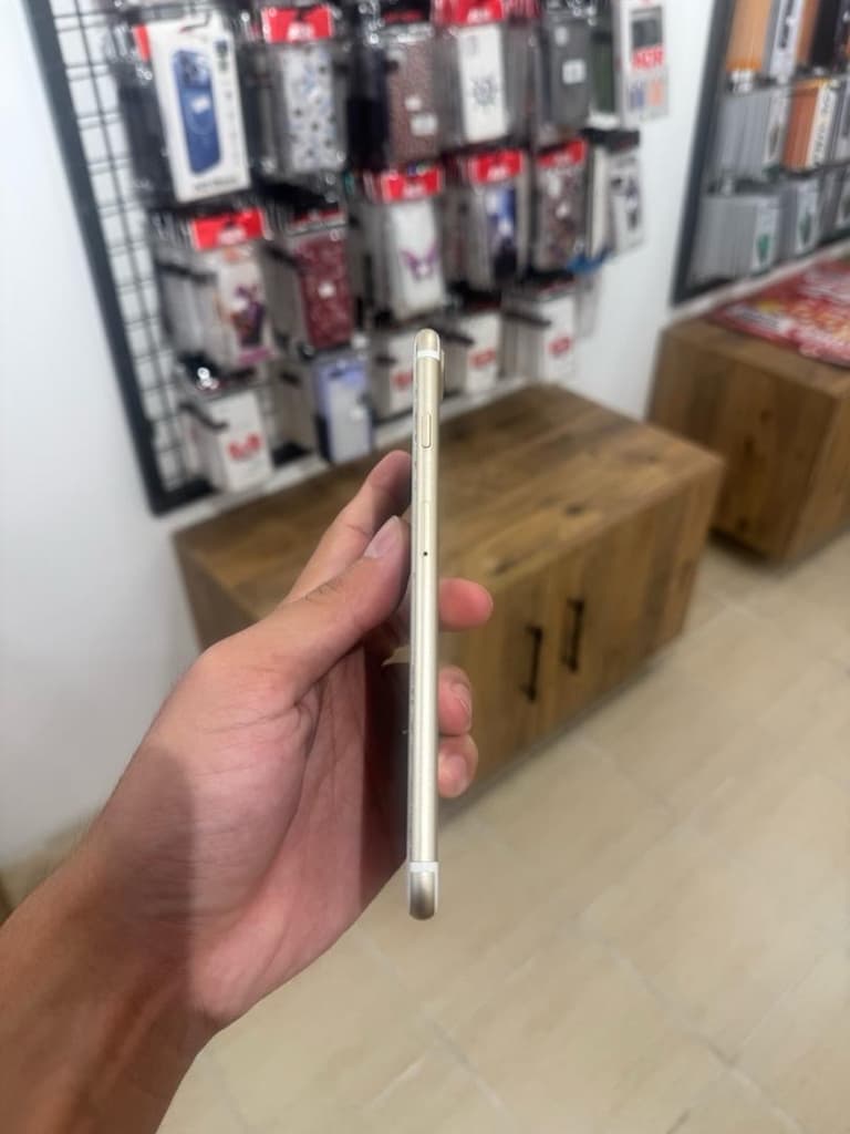 İphone 7 Plus Gold 32GB - 4