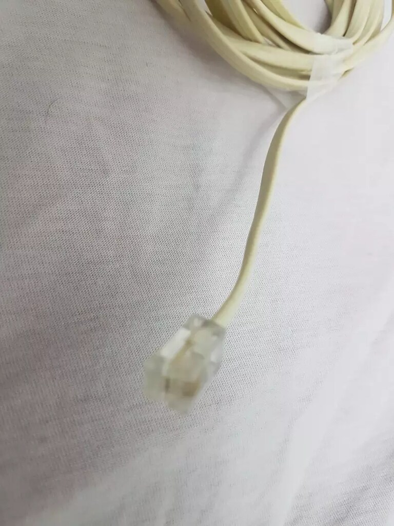 7.5m, 4 Telli (çok damarlı)telefon kablosu.Tek tarafı jacklı, bakırdır - 7