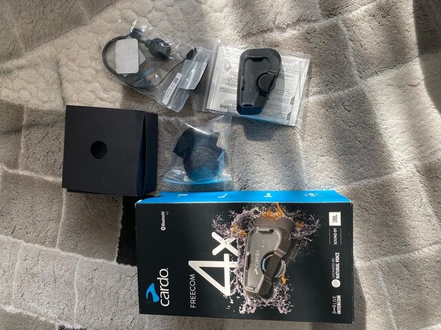 Shoei gt air 2 XL kask ve Cardo Frecom 4x