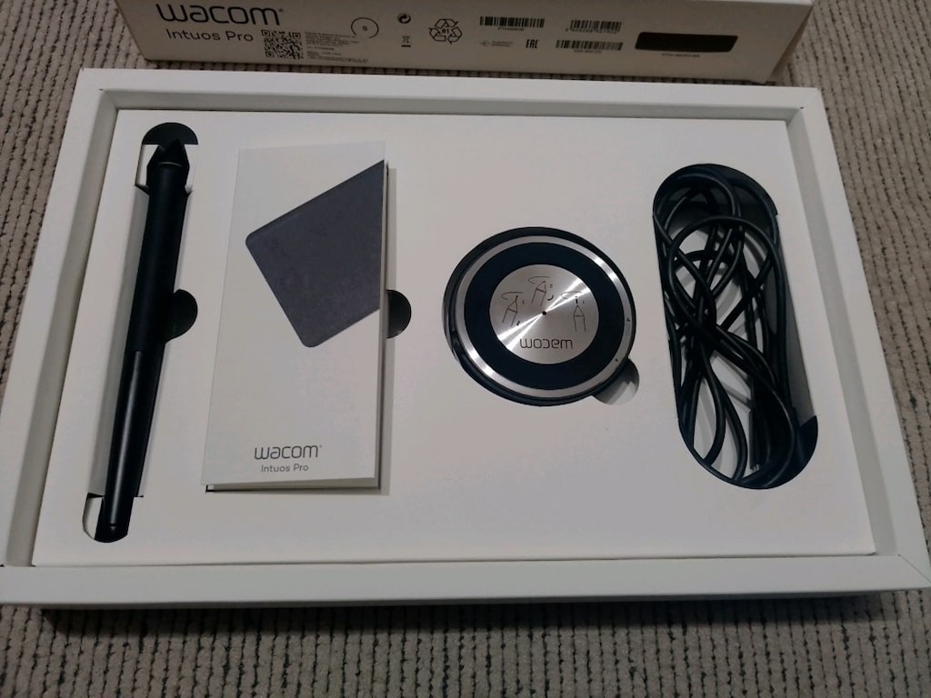 Sahibinden Temiz Wacom Intuos Pro Small (Model: PTH-460) - Profesyonel - 2
