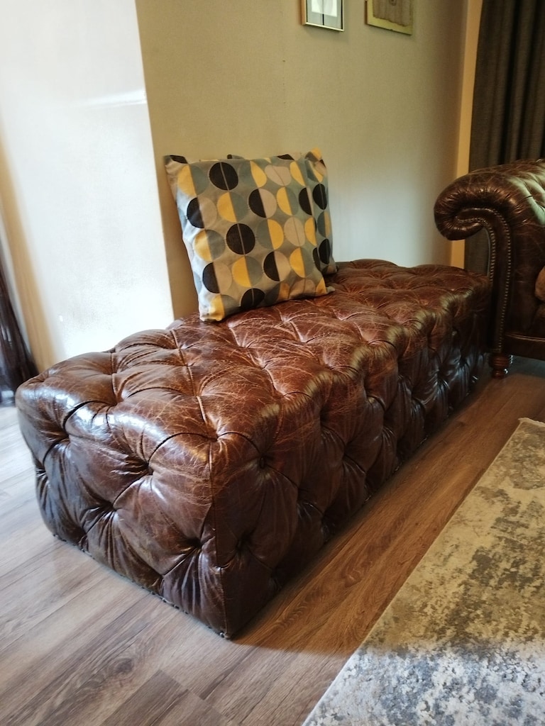 Mudo Concept Vintage Gerçek Deri Chesterfield Salon Takımı - 13