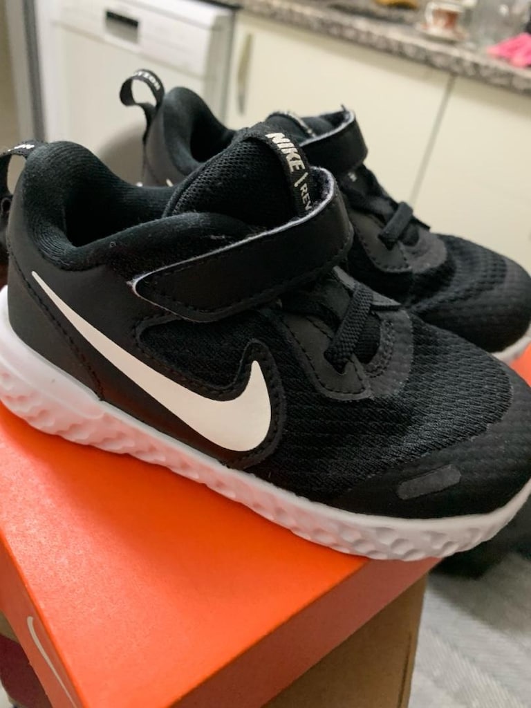 orijinal nike revolution - 2