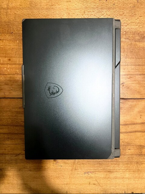 Temiz MSI Cyborg 15 RTX 4060 Gaming Laptop Garantili