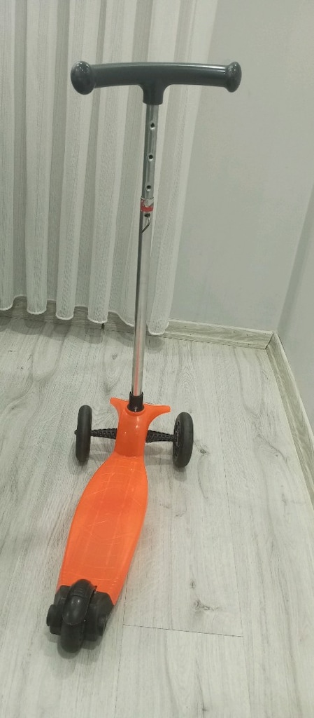 SCOOTER - 3