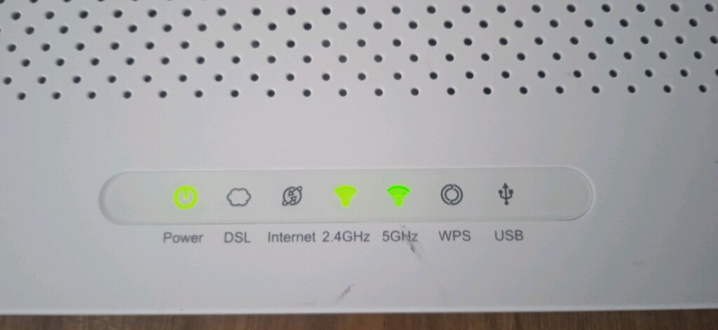ZTE ZXHN H 168 A VDSL 2 MODEM - 2