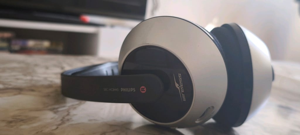 Philips SBC HC8445 Kablosuz Kulaklık (Wireless) - 5