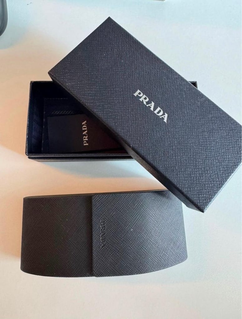 Prada Güneş Gözlüğü - 2