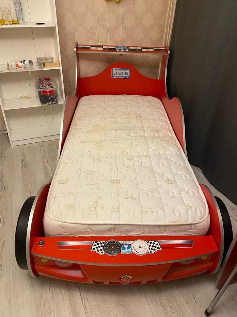 çilek arabalı yatak ve çilek çalışma masası - 3