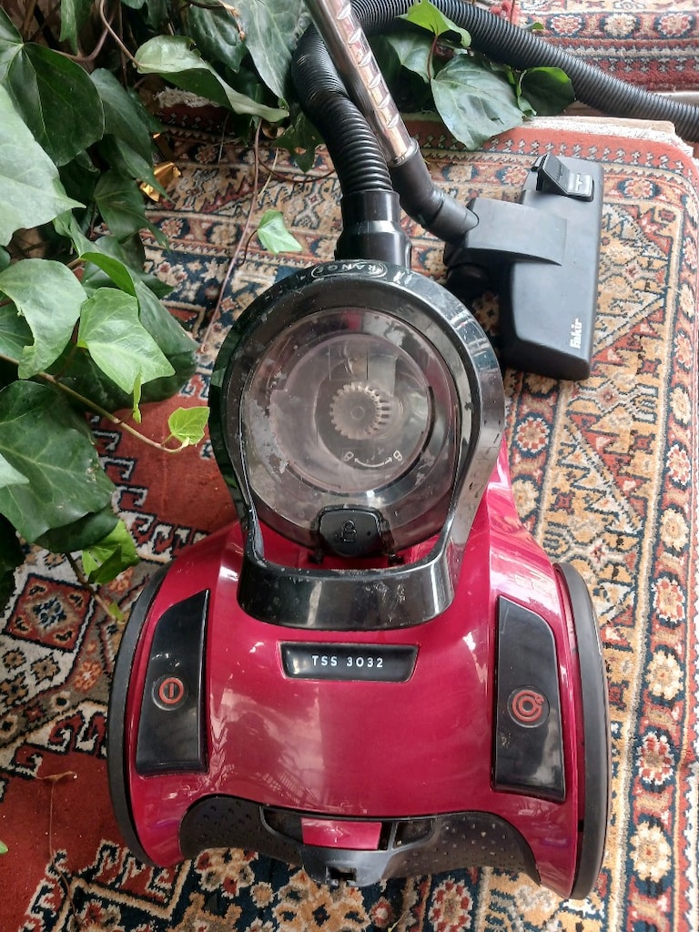 FAKİR RANGE ELEKTRİKLİ SÜPÜRGE TOZ TORBASIZ ÇOK ÇOK GÜÇLÜ KALİTELİ - 4