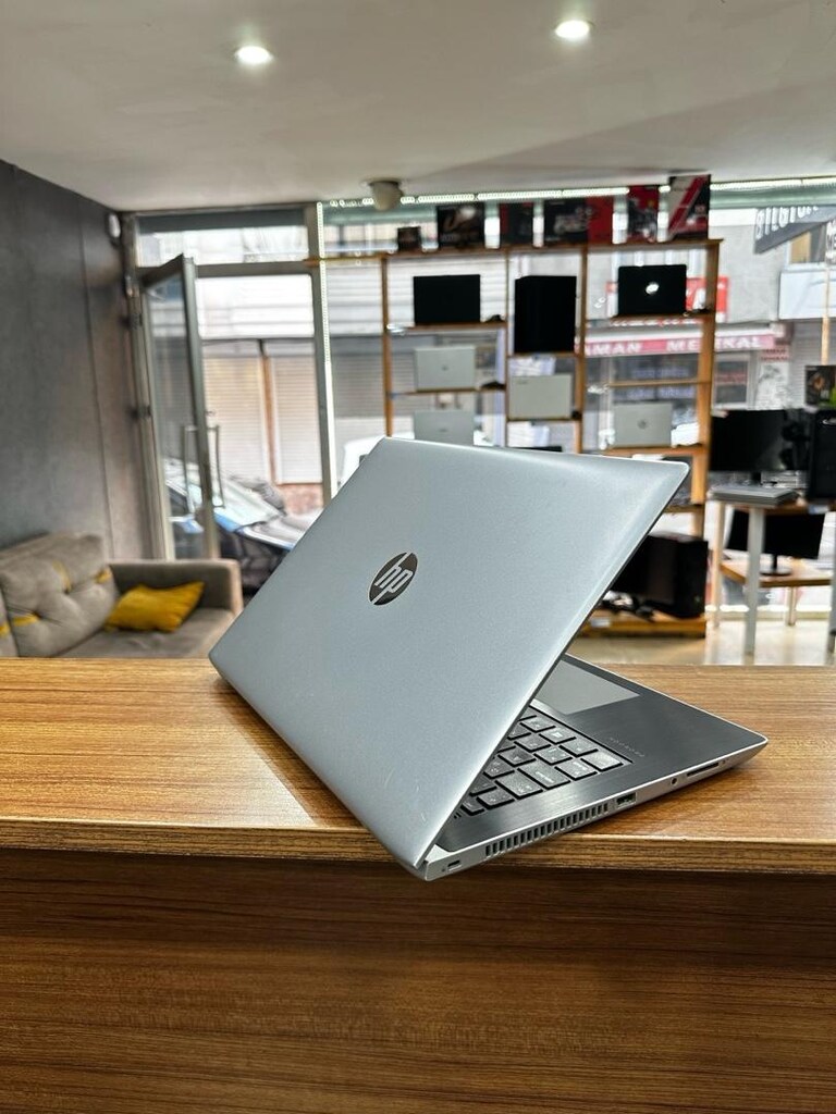 Hp İ5 işlemcili temiz ofis ve iş Laptopu - 2