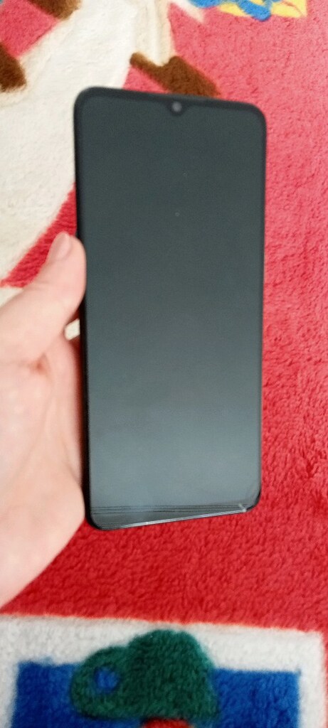 Donanım ve Performansİşlemci: MediaTek Helio P70.Bellek (RAM): 8 GB (B - 2