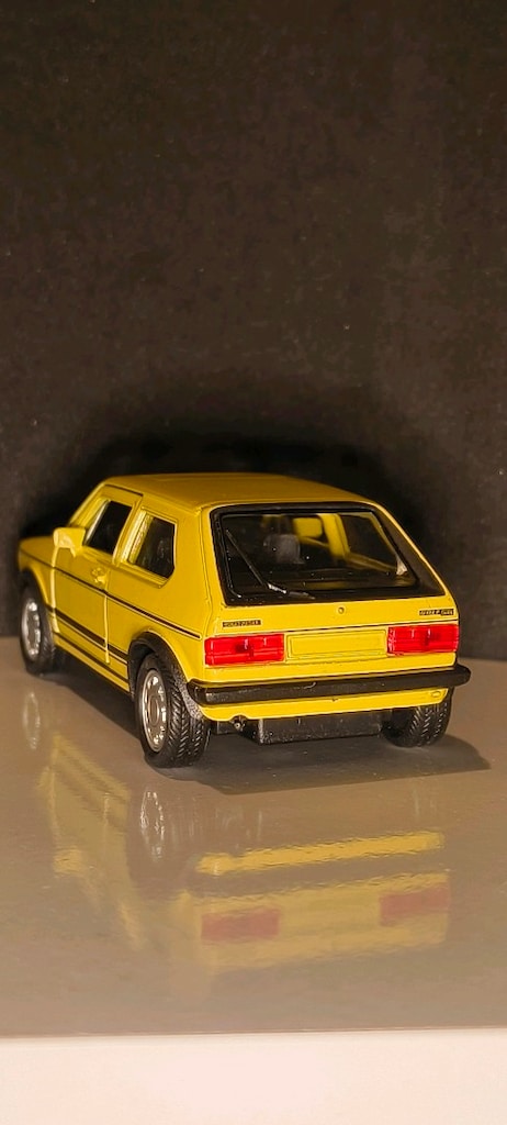 Welly NEX Volkswagen Golf 1 GTI Sarı 1/34 Ölçek - Sıfır Kutulu - 3