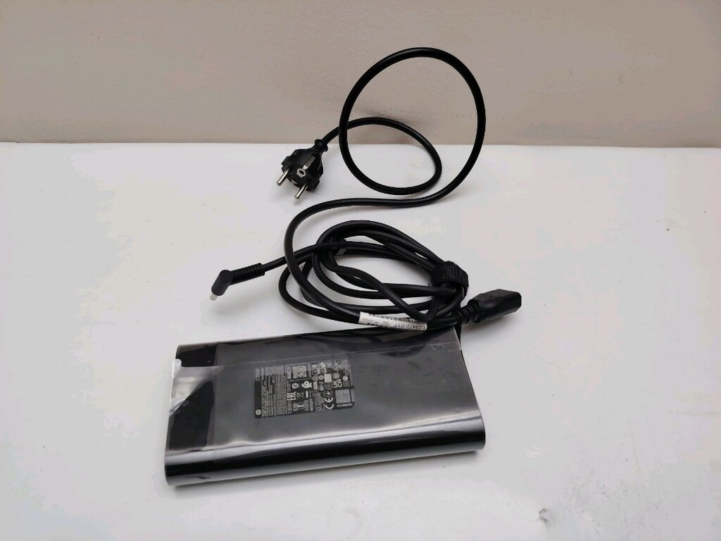 HP Victus Orijinal Adaptör 230W 19.5V 11.8A (İnce Uç)