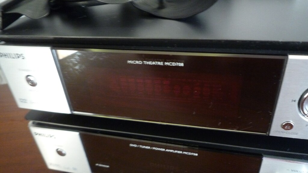Philips DVD/CD'li Müzik/Sinema Sistemi MCD708 - 3