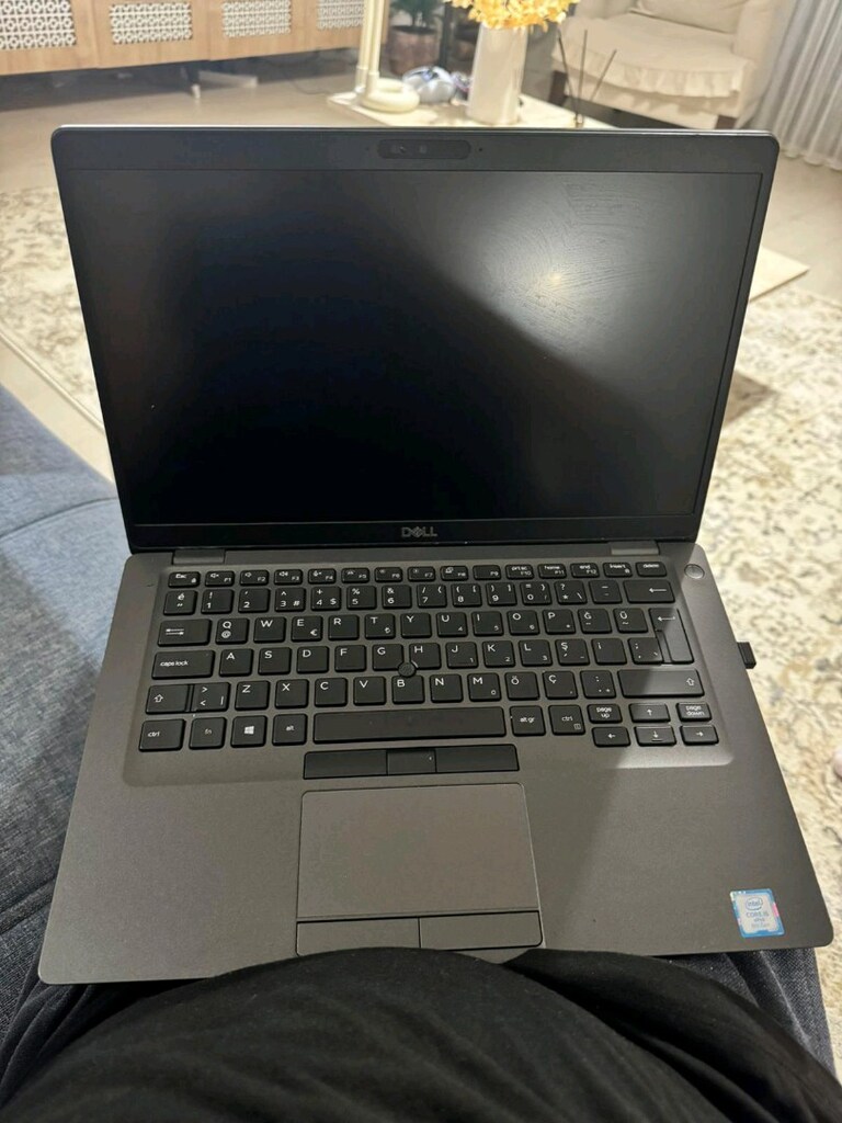 DELL LATİTUDE 5400 - 2