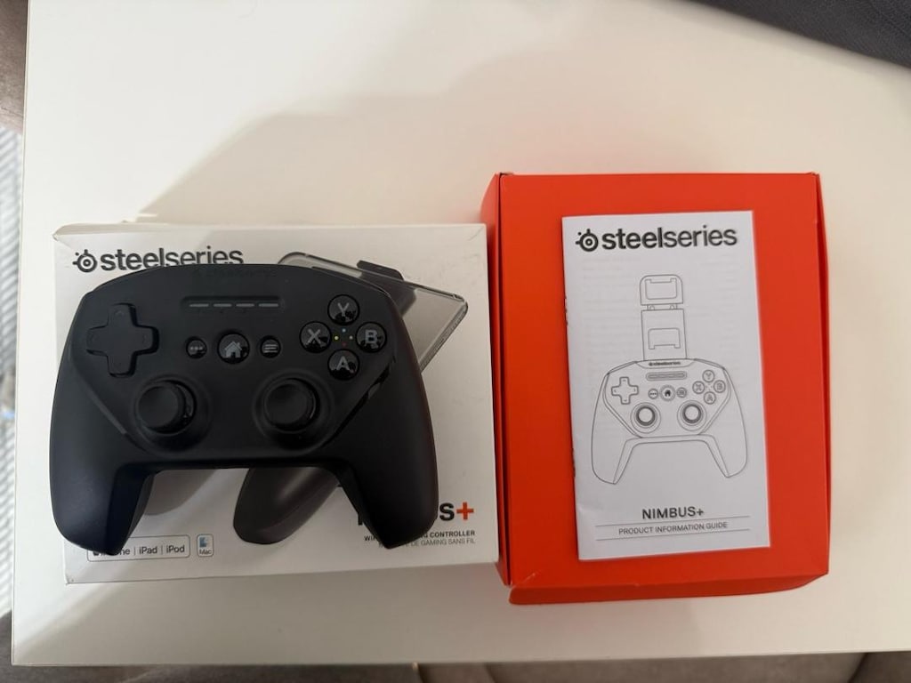 Steelseries Nimbus+ - 3