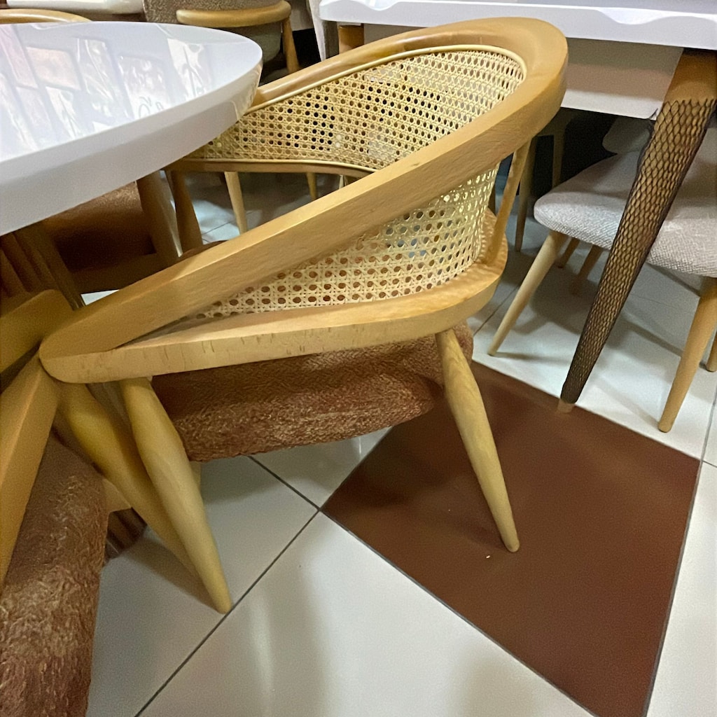 100 cm High Gloss Masa Takımı – 4 Gazel Sandalye - 4