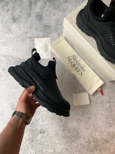 ALEXANDER MCQUEEN BOT 42 NUMARA