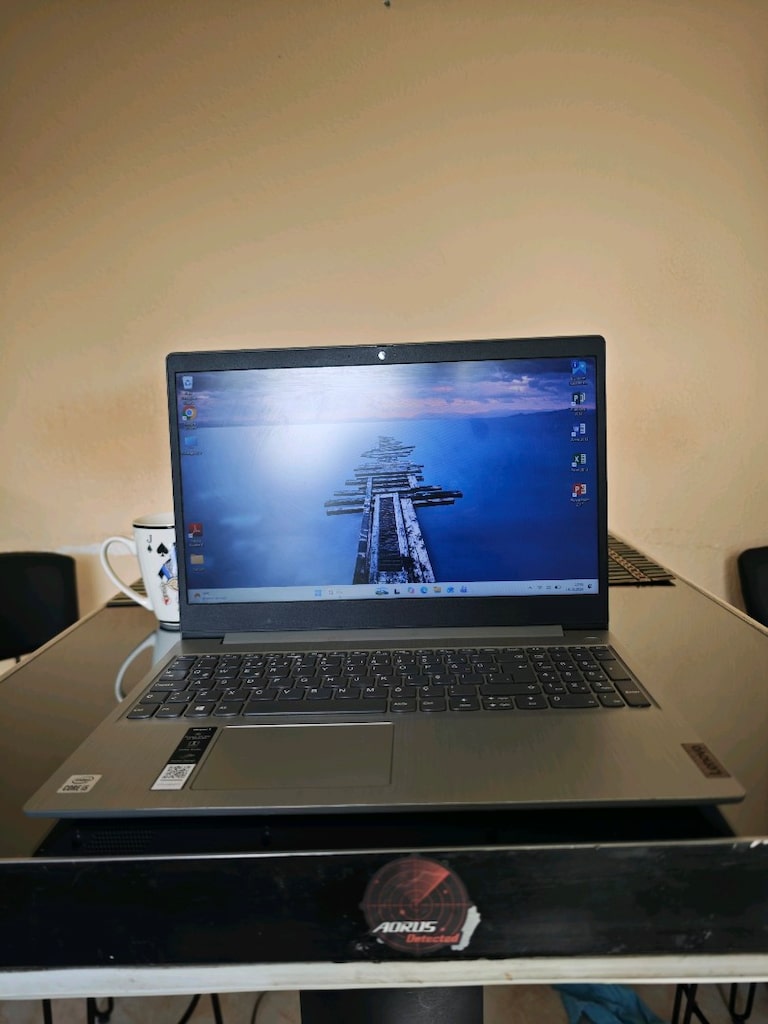 SATILIK LENOVO İ5 LAPTOP – NVIDIA EKRAN KARTLI - 5