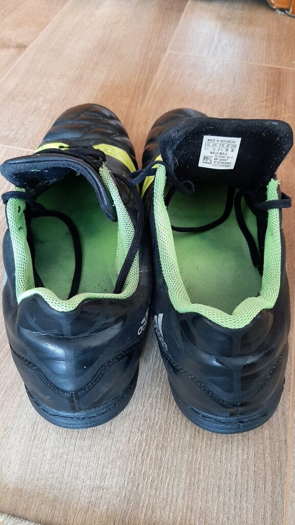 orjinal adidas 47 numara halı saha - 4