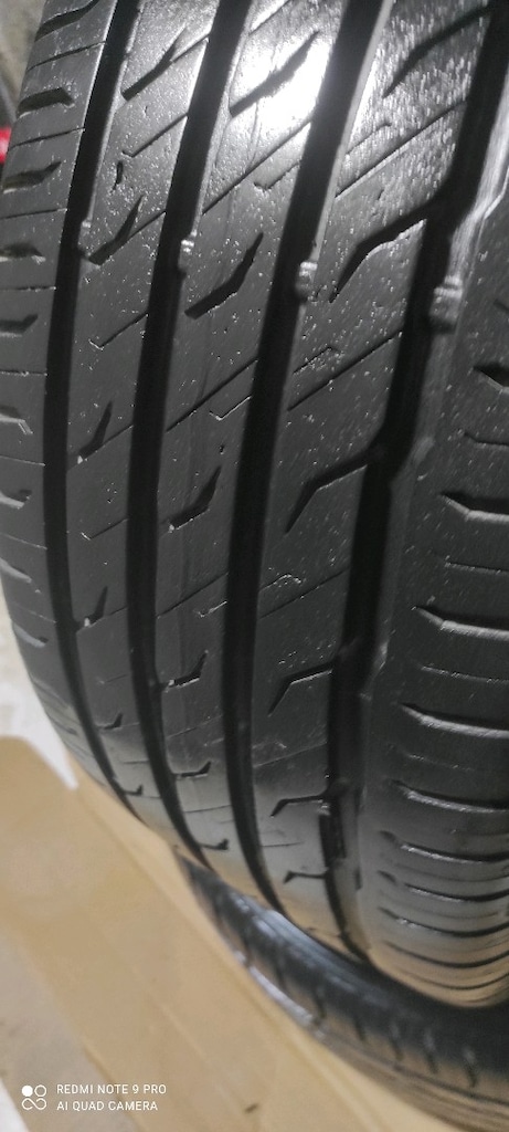 225/45/17 YENİ AYARINDA DİŞ DERİNLİĞİ %95 CİVARI 2 ADET TOPLAM 2650 tl - 3