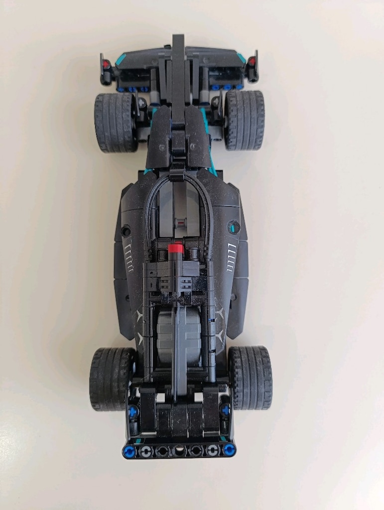 LEGO Technic 42165 - Mercedes-AMG F1 W14 E Performance Pull-Back - 5