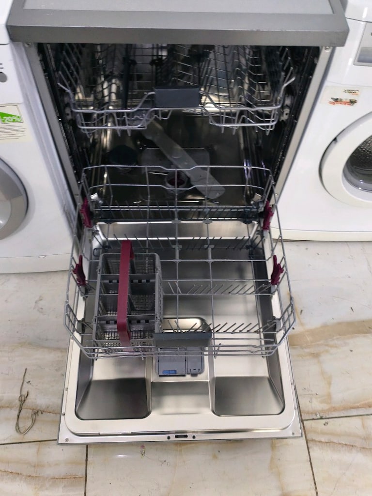 Arçelik siyah cam seri 6 programlı çok temiz bulaşık makinesi - 6