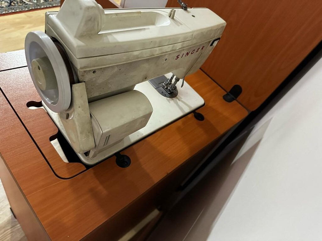 Singer Yoknaz 1301 Sandıklı Dikiş Makinesi - 2