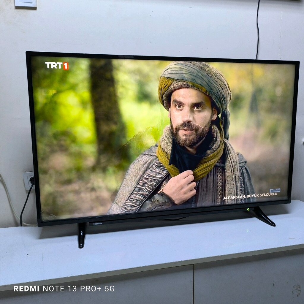 Toshiba 127 Ekran 4K Android jelatini üstünde Tertemiz Televizyon - 10