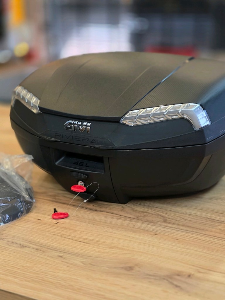 GİVİ 46 litre Arka Çanta