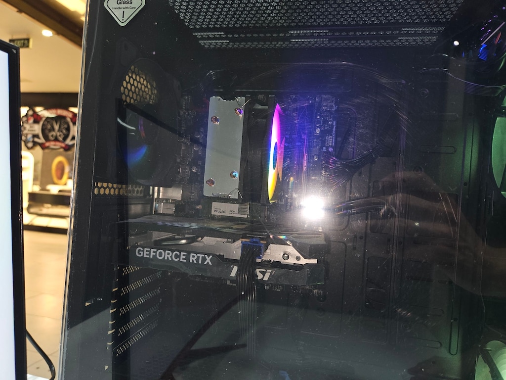 İ5 12.NESİL + 32 GB RAM + RTX 5050 + 165 HZ EKRAN DAHİL - 6