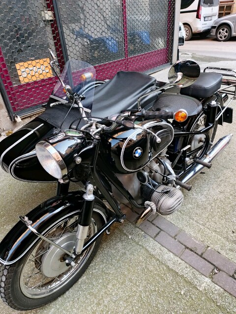 Sepetli Bmw motorsiklet ler